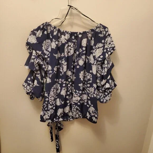 CeCe Navy Blue Floral Blouse - Picture 4 of 4